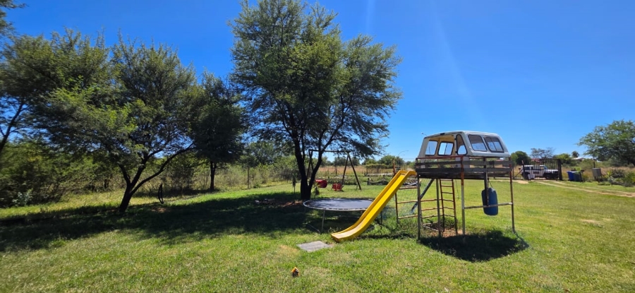 5 Bedroom Property for Sale in Vaal Park North West